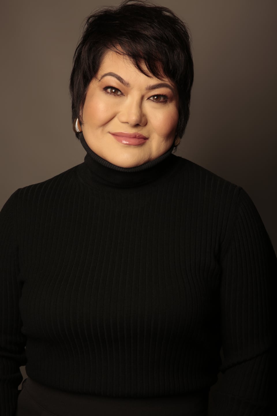Dra. Priscila Oshiro, cirurgiã bucomaxilofacial em São Paulo